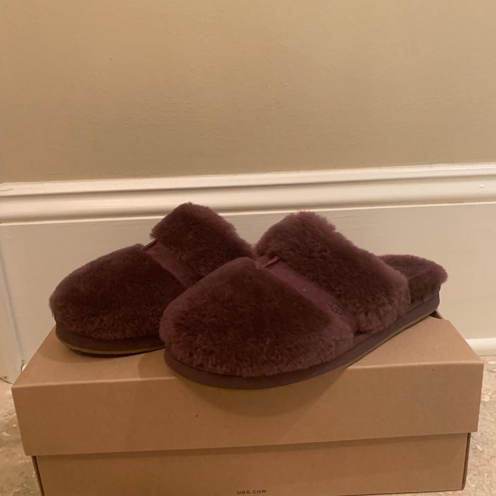 Fuzzy UGG slippers